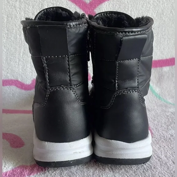 Weatherproof Boots Womens 6 M Katie Side Zip Quilted Winter Snow Bootie Black - Picture 8 of 12